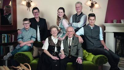 Familienfoto der gesamten Familie Koller